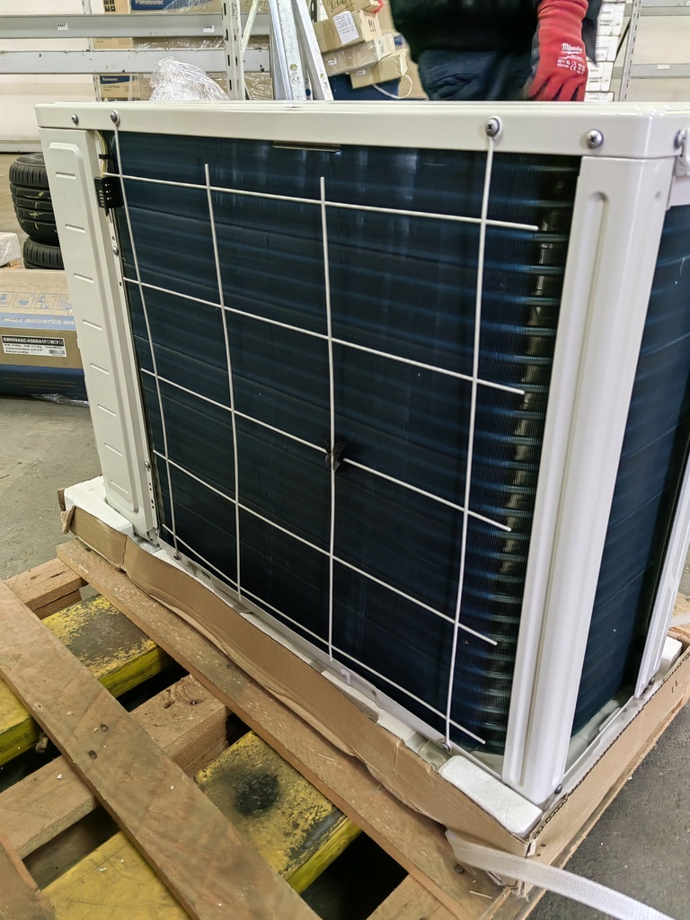 Argo Wall 1200 UE (SN:4J31560007037)