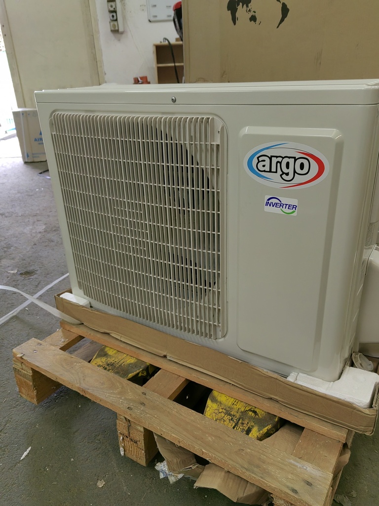 Argo Wall 1200 UE (SN:4J31560007037)